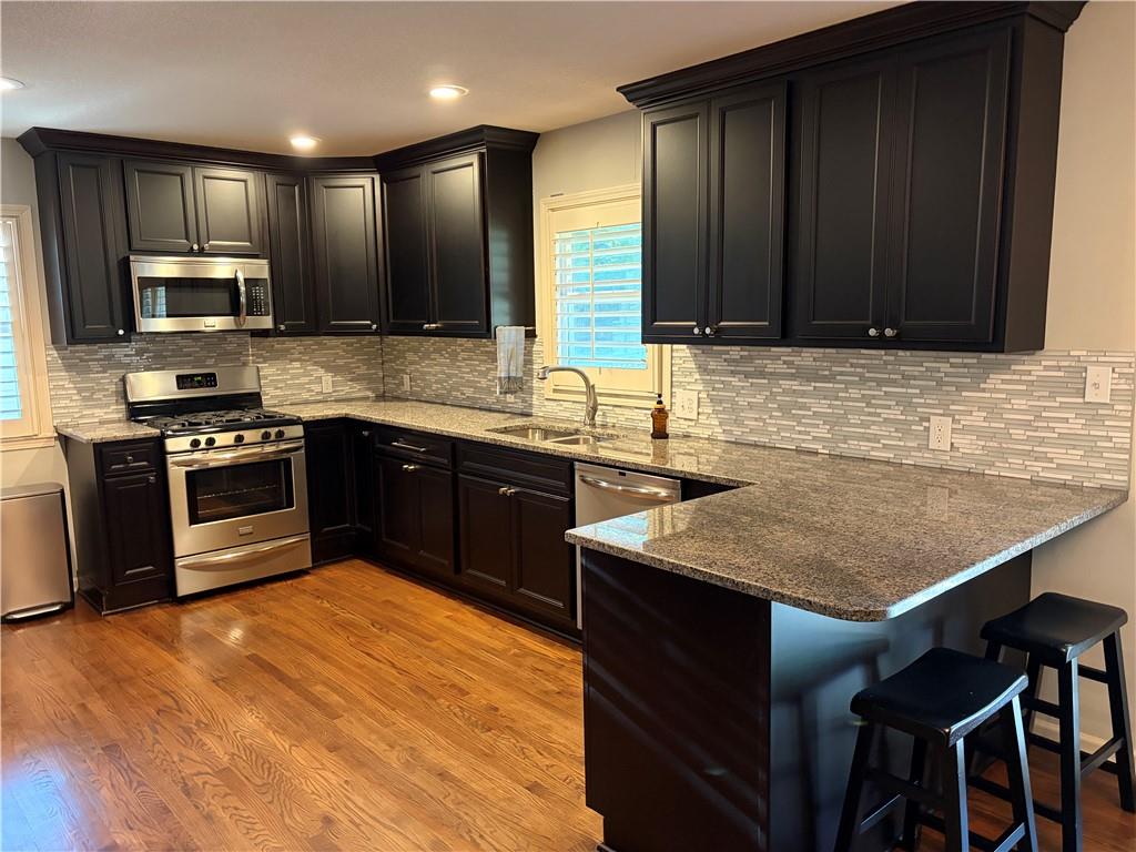 Photo 6 of 2230 W 71st Street