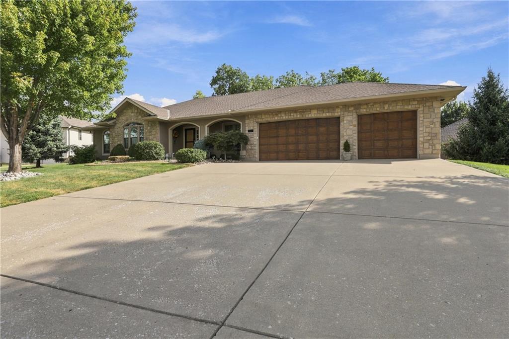 Photo of 3829 S Coachman Drive