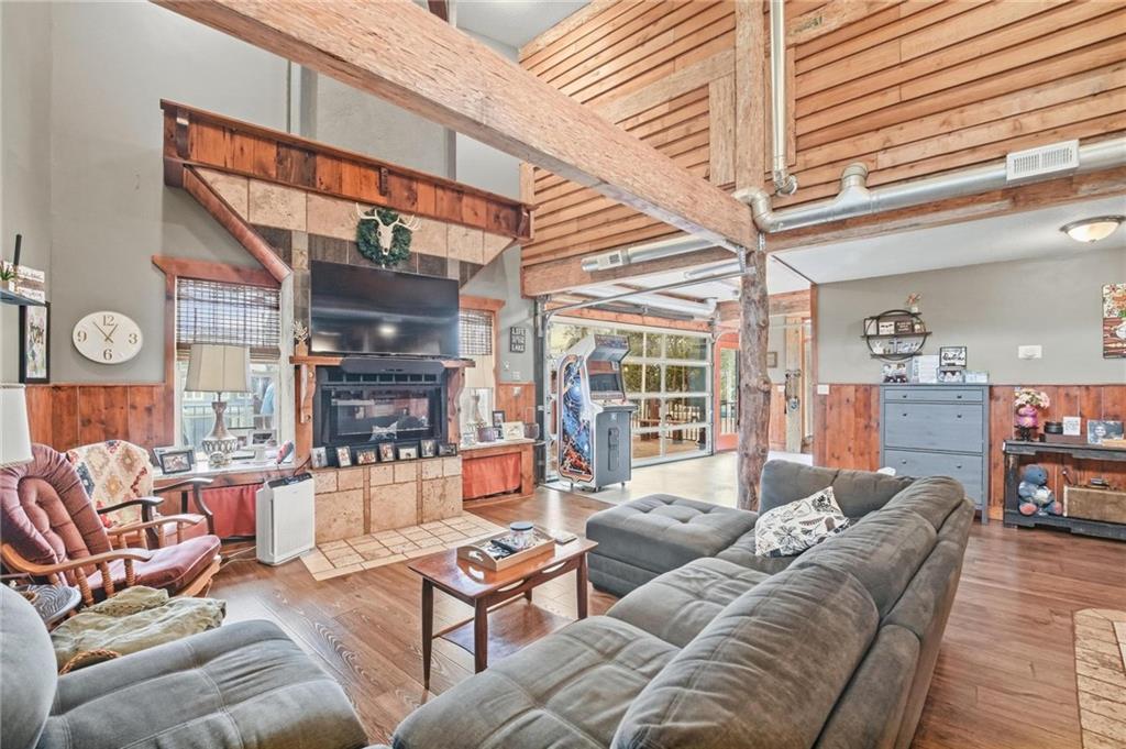 Photo 6 of 231 L Street