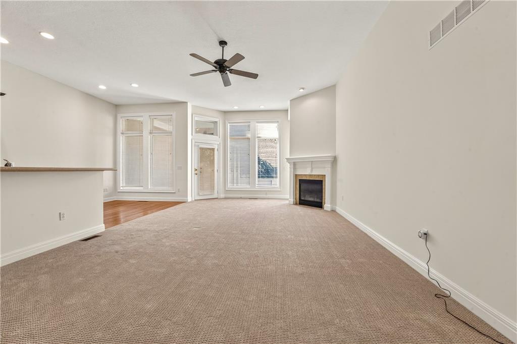 Photo 4 of 12940 Travis Street