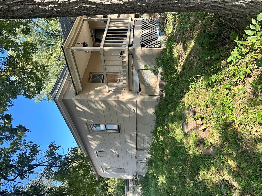 Photo 5 of 525 Blue Ridge Boulevard
