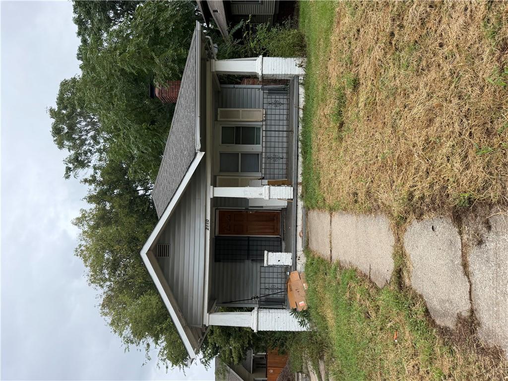 Photo of 2210 E 69th Street