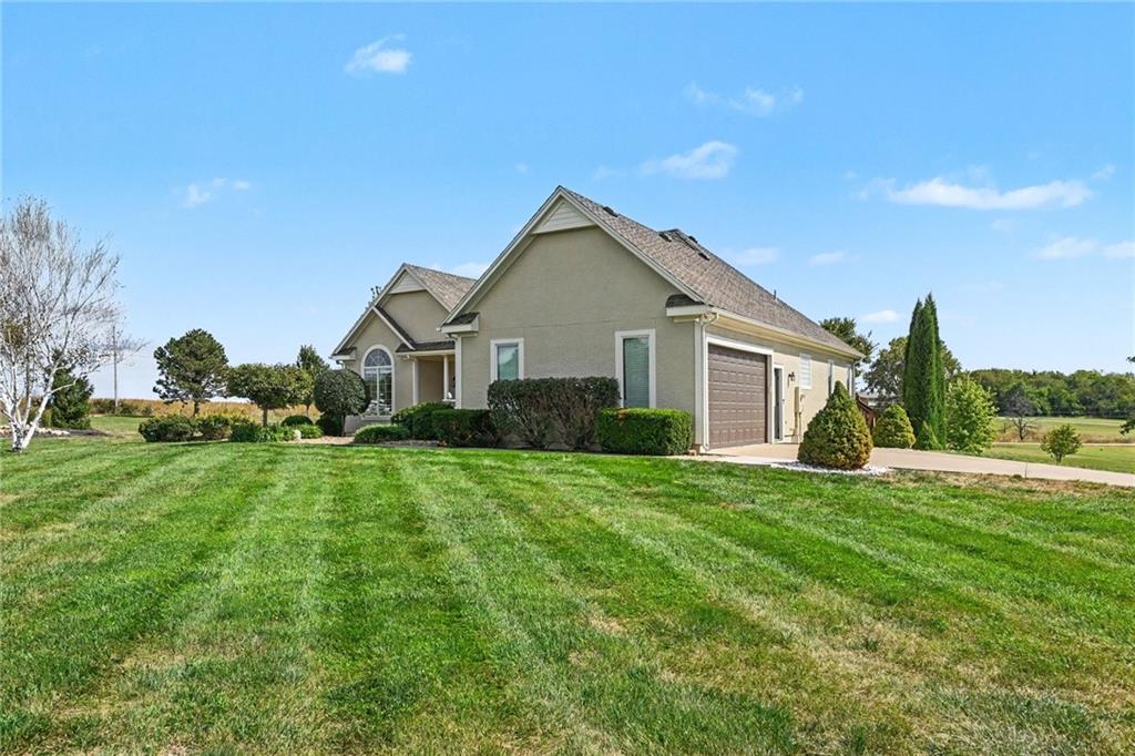 Photo 4 of 29621 Ashmore Way