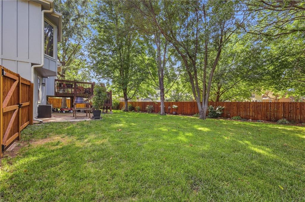 Photo 7 of 11930 S Hallet Street