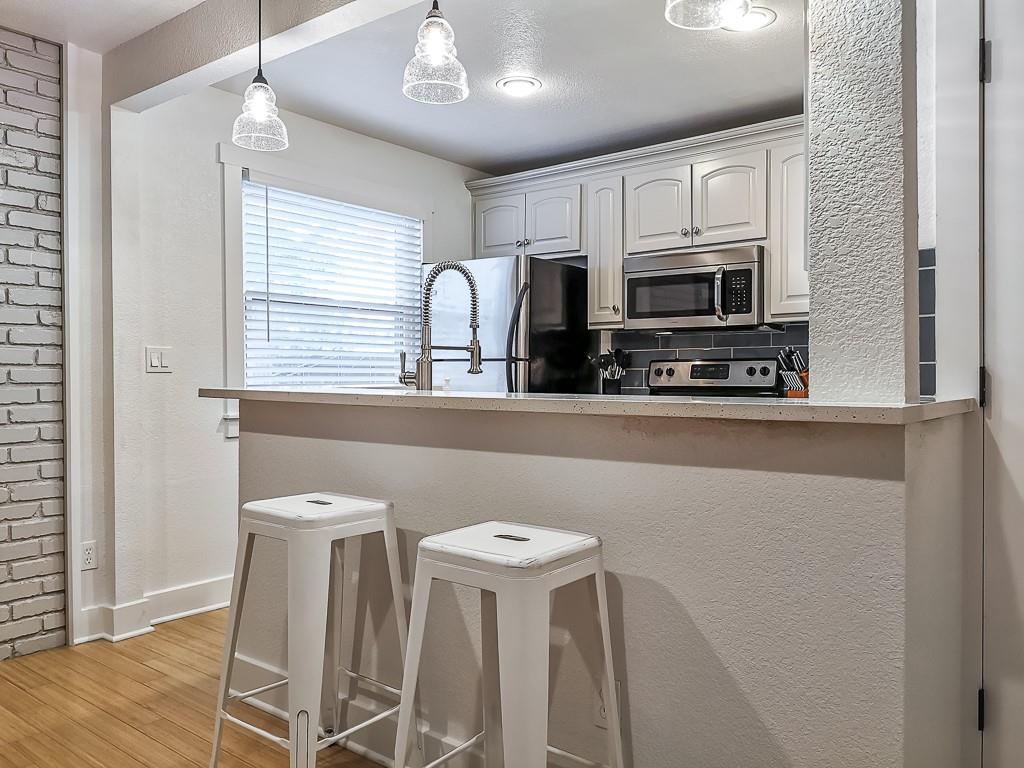 Photo 4 of 4500 Jefferson Street #103