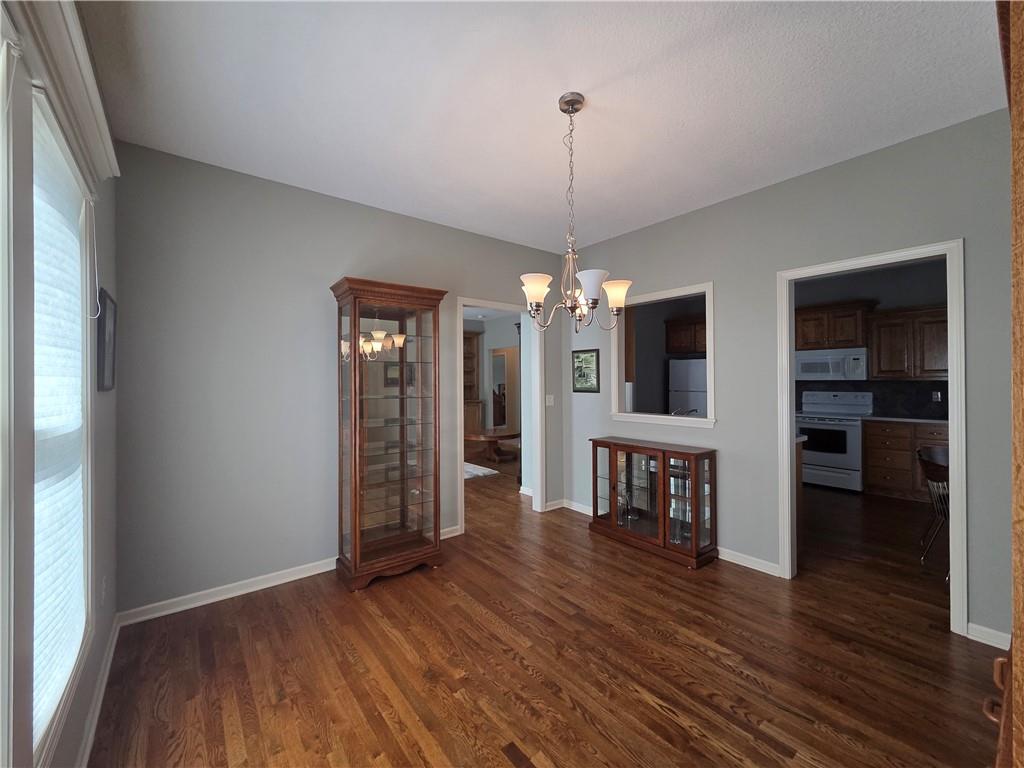 Photo 3 of 1005 Hidden Meadows Drive