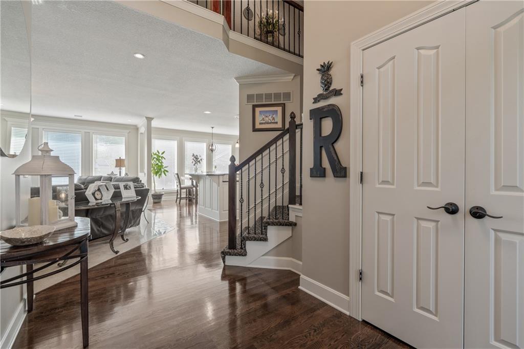 Photo 4 of 7913 W 155th Place
