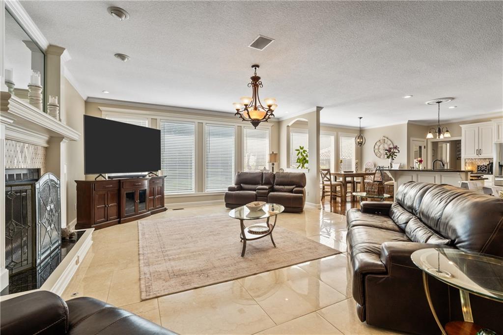 Photo 7 of 7913 W 155th Place