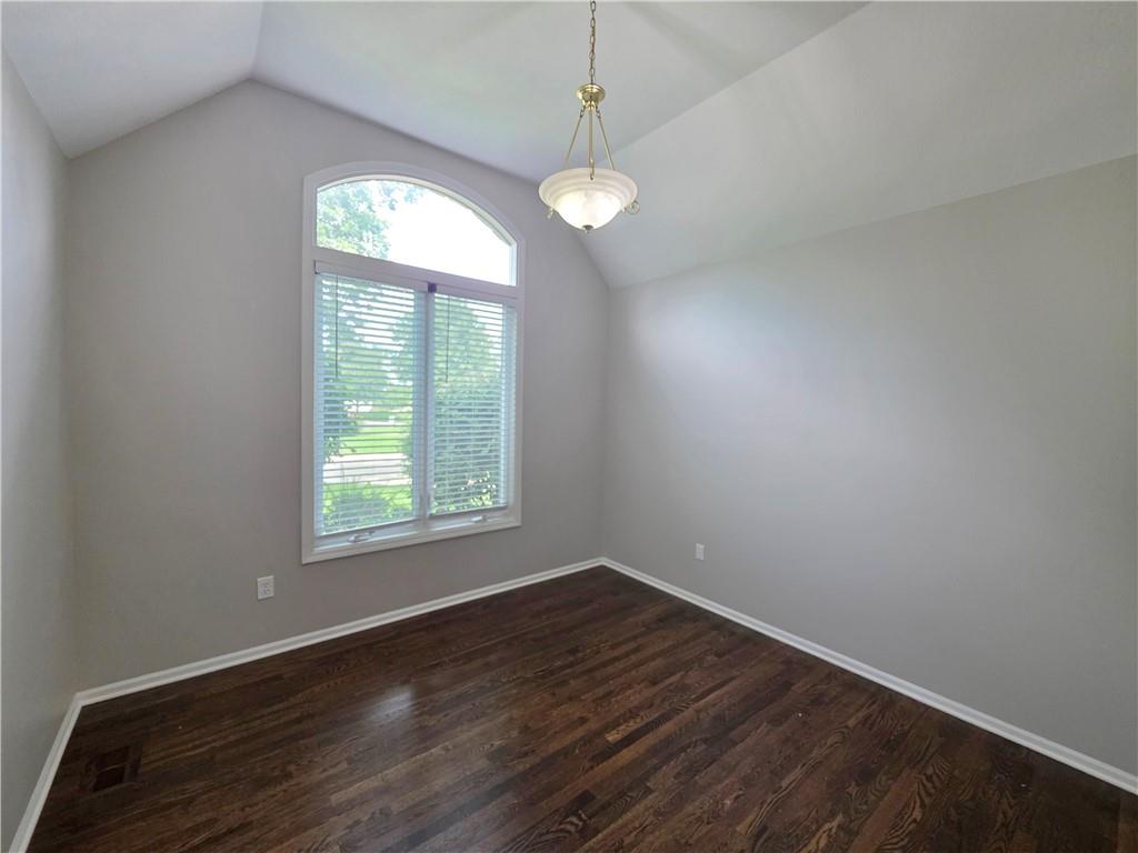 Photo 7 of 11009 W 131st Street