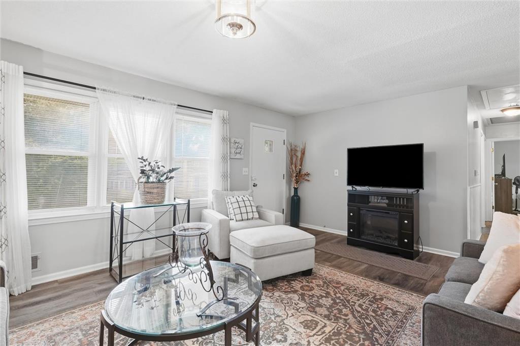 Photo 7 of 9053 E 83rd Street