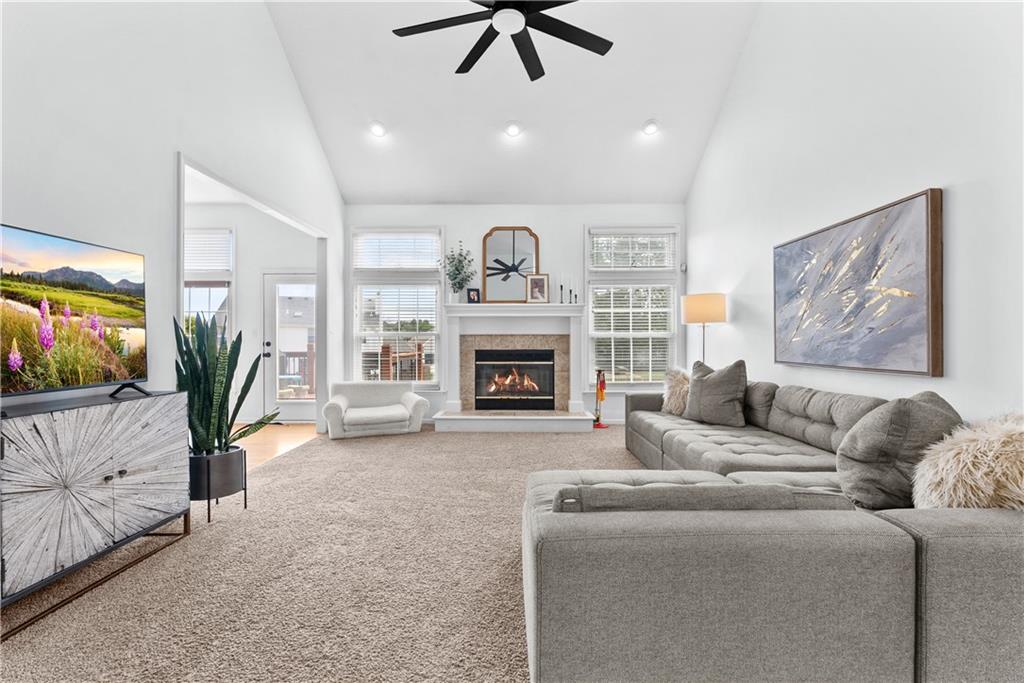 Photo 7 of 317 SW Bridlewood Court