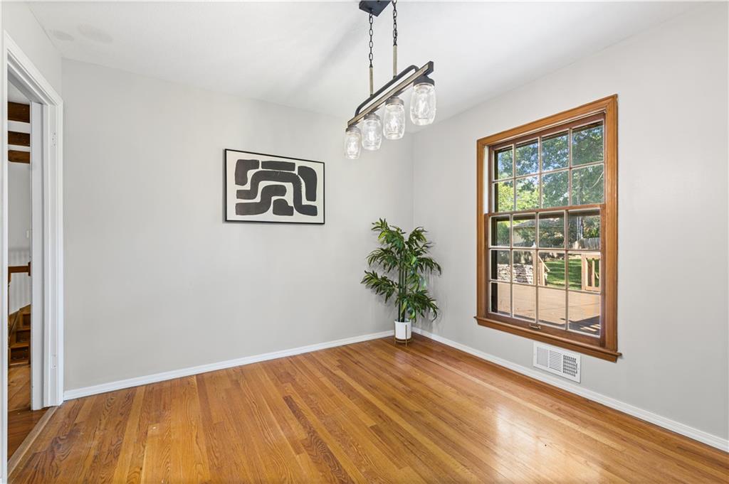 Photo 5 of 6202 E 110th Street